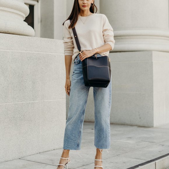 The Jordan Leather Bucket Bag - Cream - Picture 5 of 12